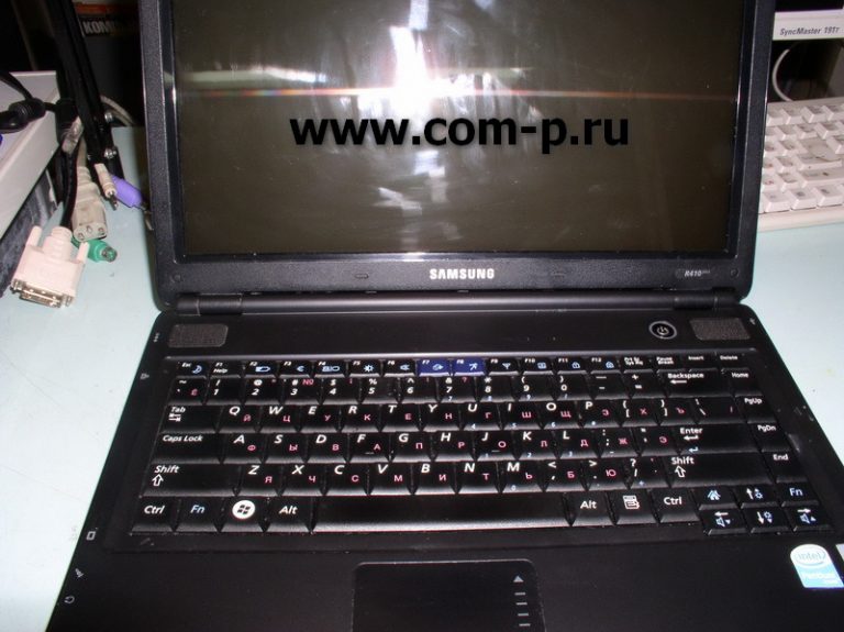 Ноутбук самсунг r520 не включается